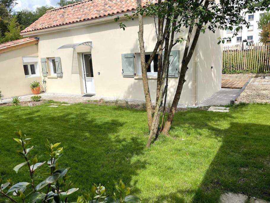 Petite Maison Avec Jardin Au Calme Floirac (Gironde)